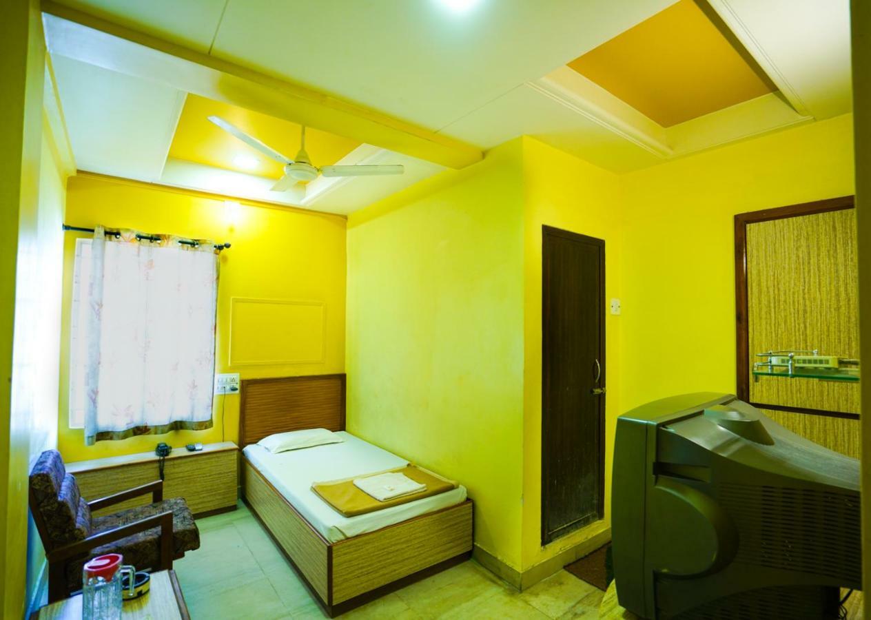 Jāmnagar Hotel Ashiana מראה חיצוני תמונה